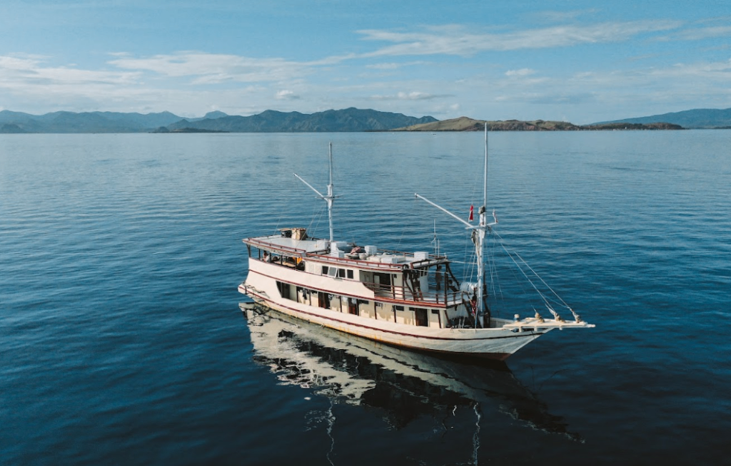 Private Superior 8-image