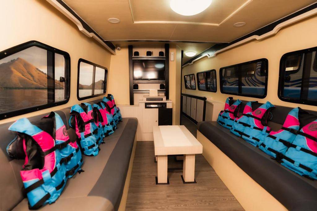 Speedboat 7 - Image 2