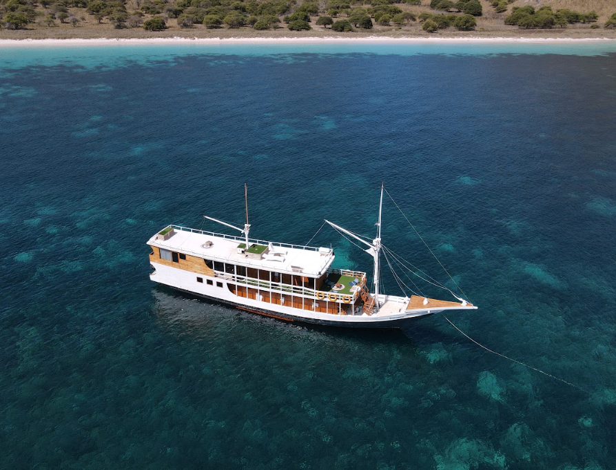 Private Superior 11-image