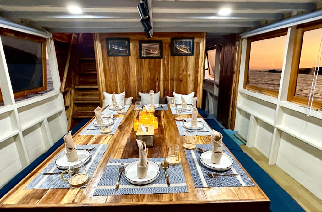 Private Superior 10 - Image 2