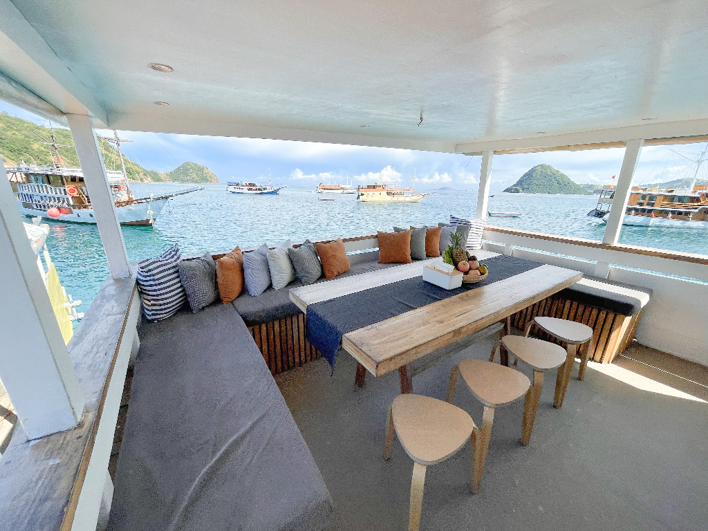 Superior 10 - Image 2