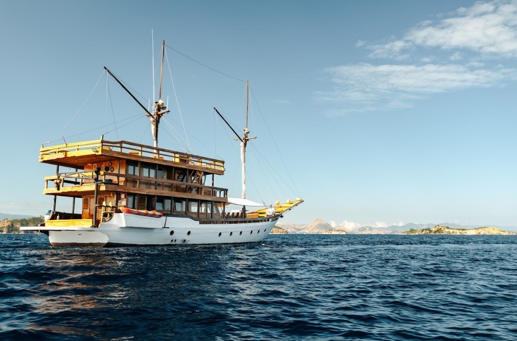 Private Deluxe 2-image