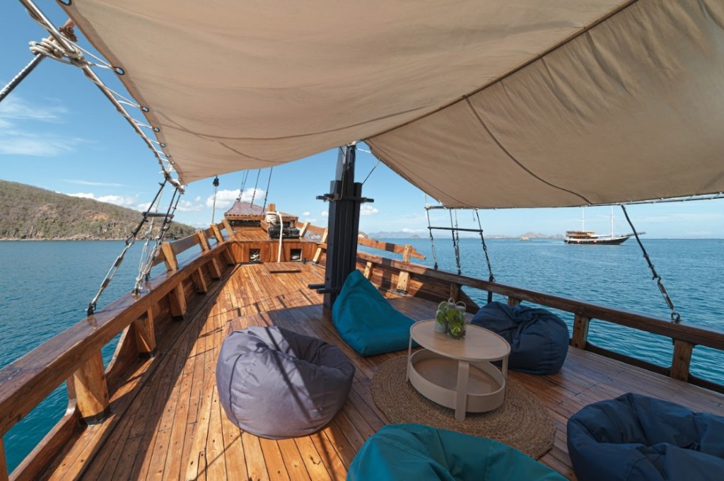 Private Luxury 1 - Image 1