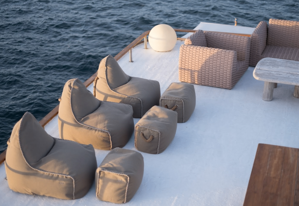 Private Luxury 8 - Image 3