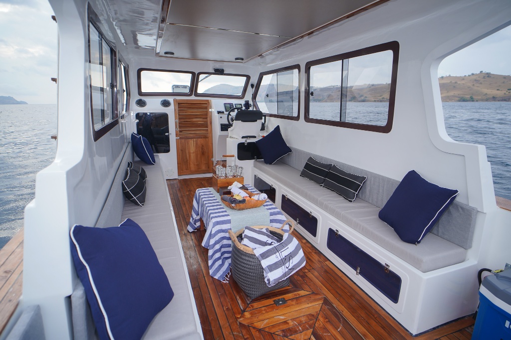 Speedboat 2 - Image 2